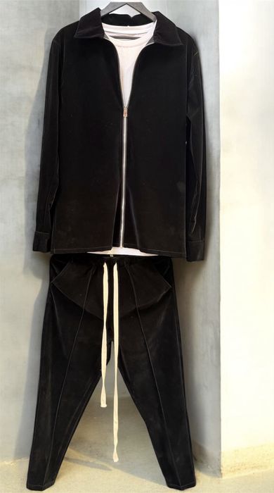 Compleuri Catifea! Camasa+ pantaloni cu sireturi lungi!