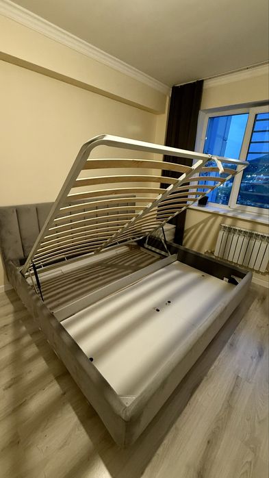 Кровать King-Size