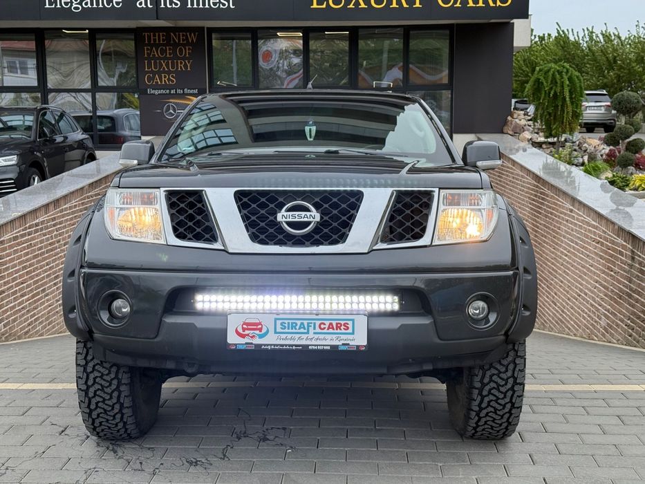 Nissan Navara Primul proprietar/Troliu 6 Tone nou !!! / Anvelope noi / 171 PS