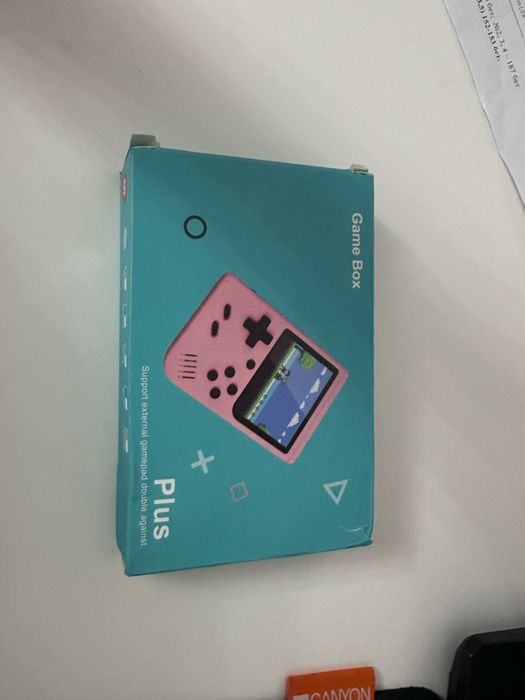 Игровая консоль Game Box с 500 ретро игр