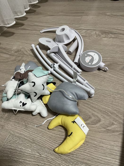 НОВА музикална въртележка за кошара