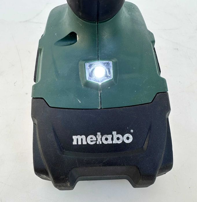 Metabo SB 18 L - Aкумулаторен ударен винтоверт 2x18V 2.0Ah