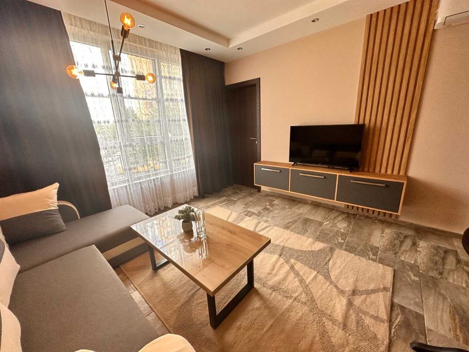 Тристаен апартамент - Надежда 4