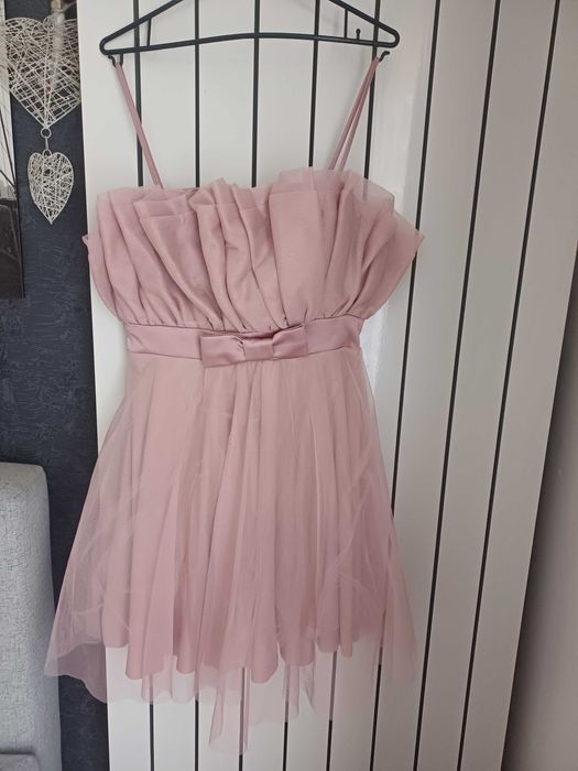 Страхотна дамска рокля