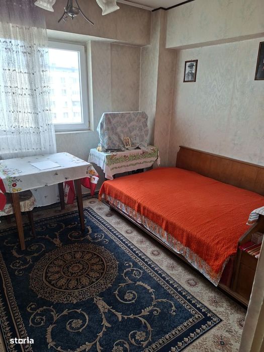 Ap. 4 camere Drumul Taberei Ghencea, capat tramvai 41, bloc din 1984