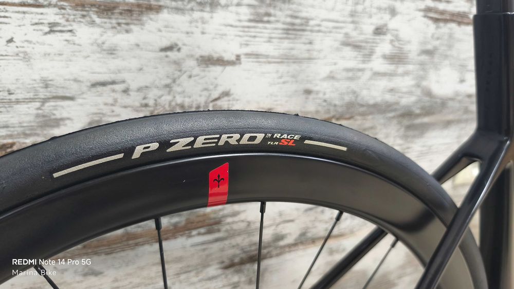 Cursiera carbon BMC Teammachine SLR01 MOD Ultegra Di2 Tubeless | 54