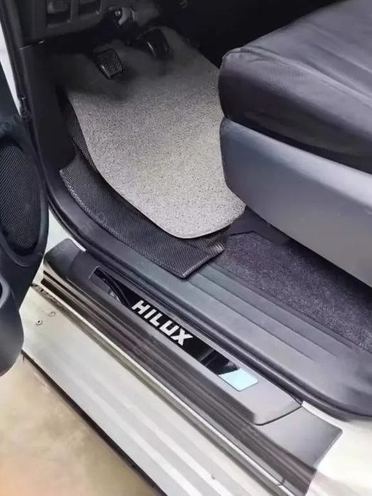 Hilux хайлюкс накладки