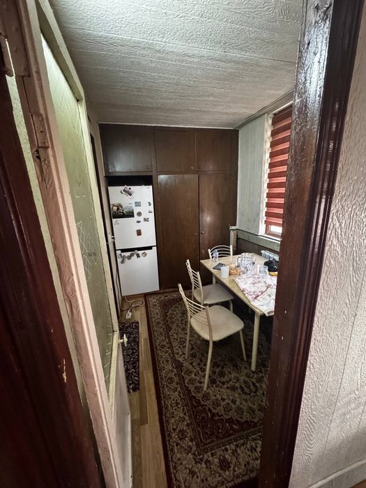 Продается квартира Новза метро 3/3/4  балкон 2х6 кирпичный дом