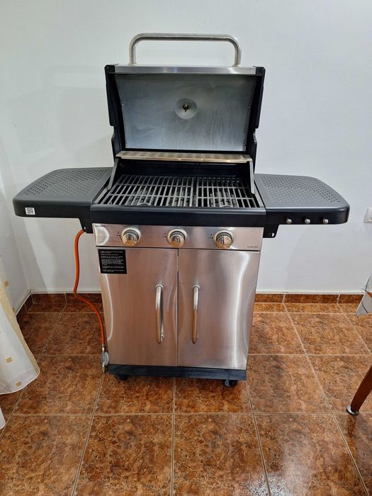 Grill Klarstein Gazooka 3.0T BBQ pe gaz