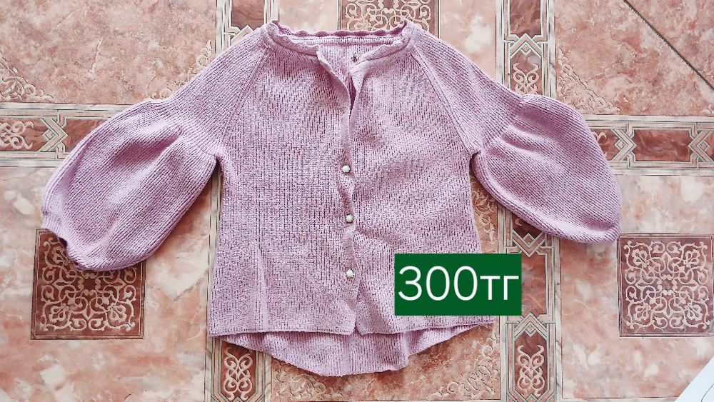 Продам детские вещи