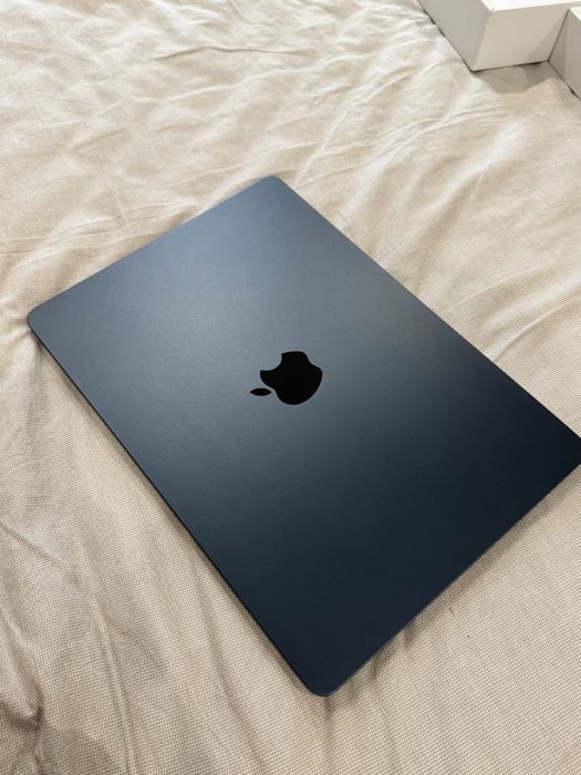 Macbook Air M2 (2022)