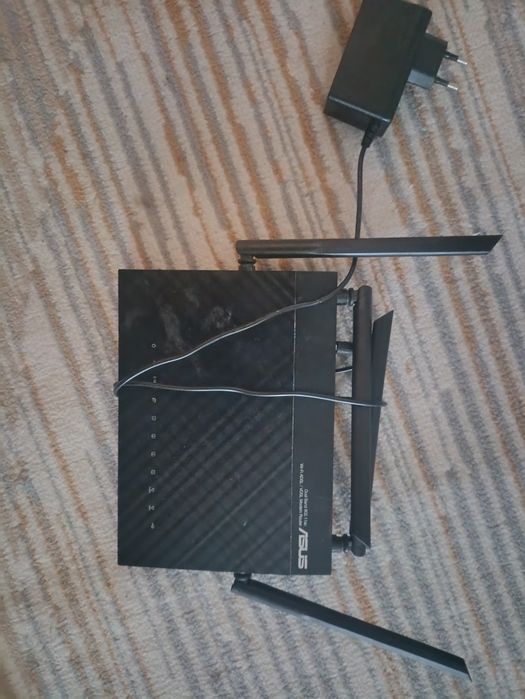 Роутер Asus dsl -AC55U