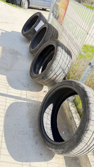 Гуми YOKOHAMA 22" цола за BMW - XM, X5, X7
