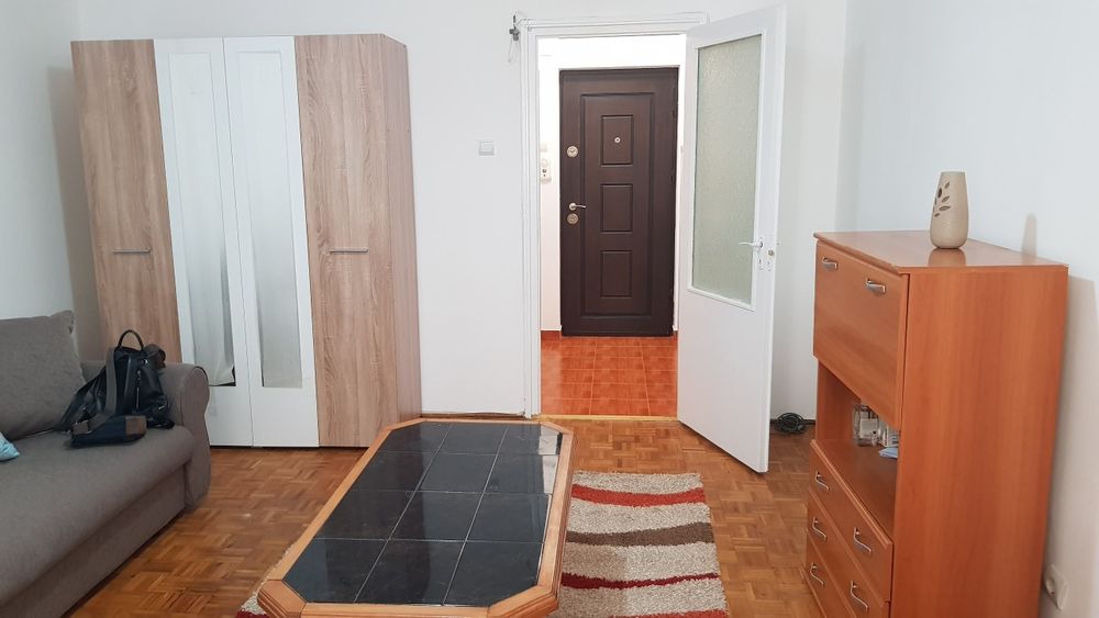 PF dau in chirie garsoniera in cart Gheorghieni