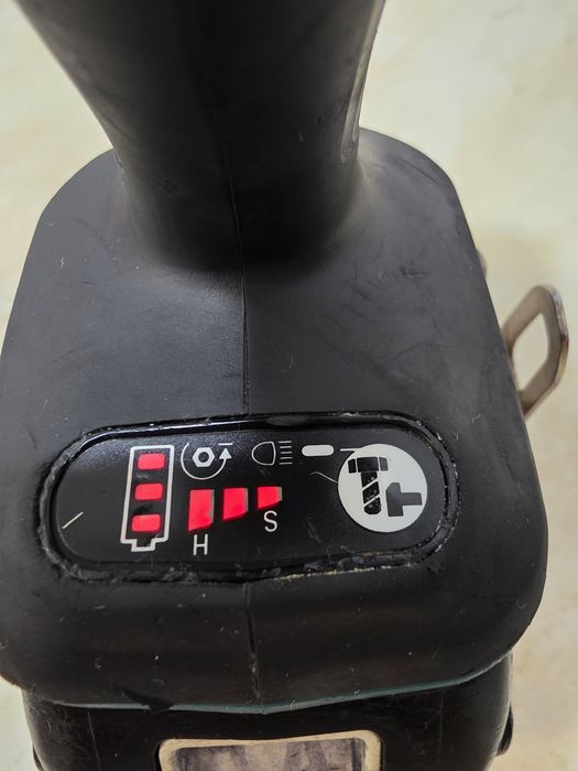 Pistol impact Makita DTW 285