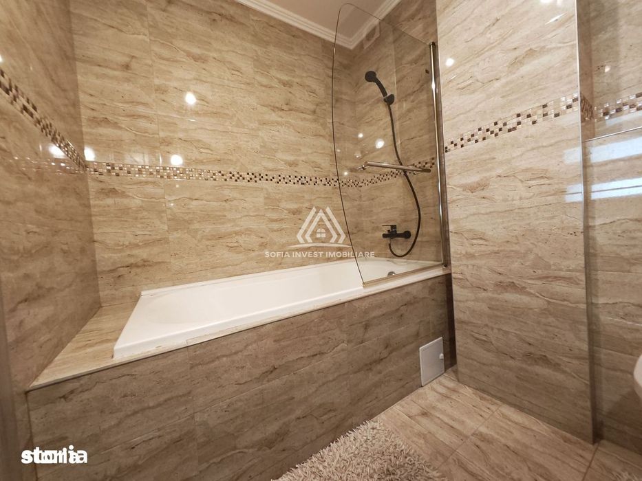 Apartament cu balcon 59mp, lift și garaj în Buna Ziua