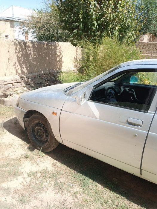 Lada moshinasi sotiladi soz holatda matorlari qilingan