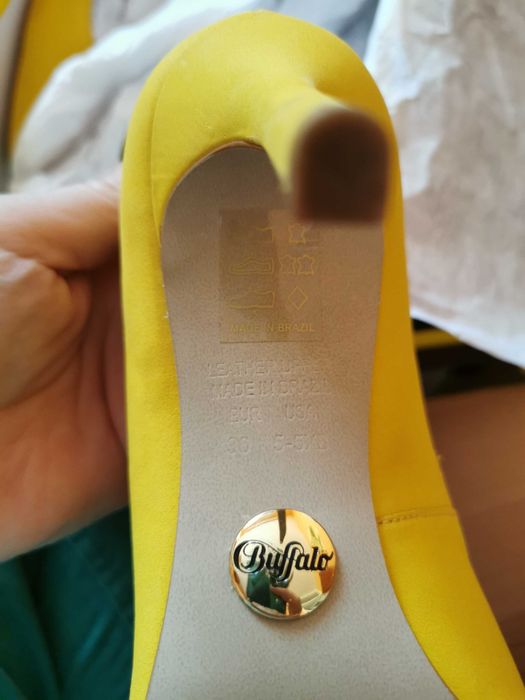 Pantofi stiletto - Buffalo