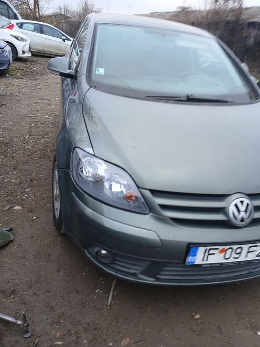 Volkswagen golf 5 plus