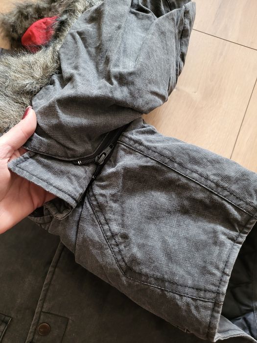 Мъжки елек с качулка