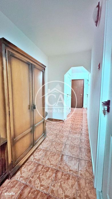 Apartament cu 3 camere de inchiriat in zona Decebal, Oradea