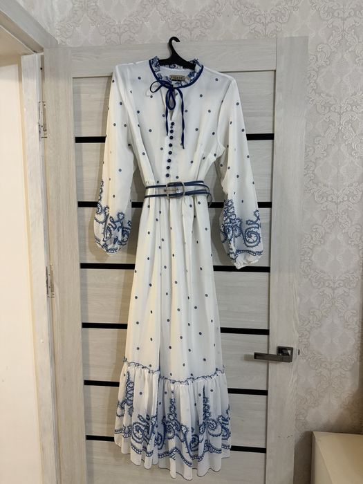 Продам платья 3000 тг