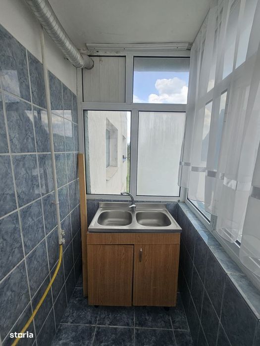 Apartament cu 2 camere de închiriat în Curtea de Argeș.