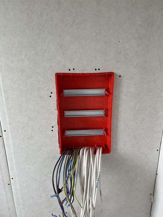 Electrician autorizat non-stop