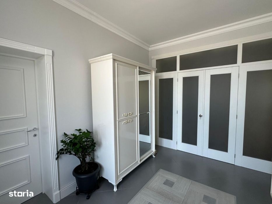 Vilă de Lux Vălenii de Munte - Piscină