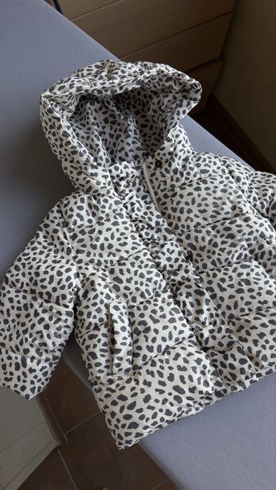 Куртка GAP 12-18м на девочку