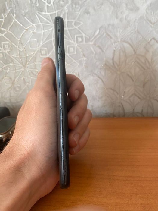Продам телефон Redmi 10