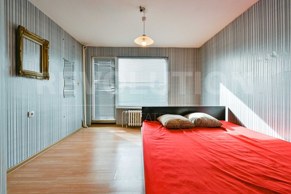 Продава се Тристаен апартамент в София, Център - 120 кв.м за 2084 €/кв.м - Снимка #4