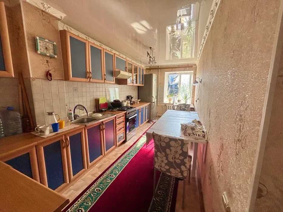 Продам 4х комнатную квартиру