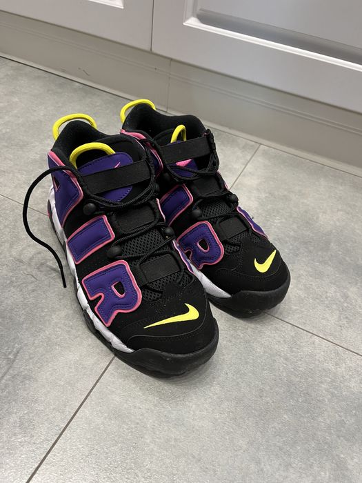 Кроссовки Nike Uptempo