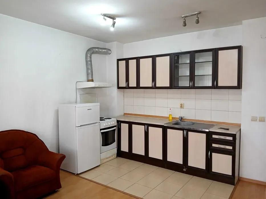 Продава се Двустаен апартамент в Пловдив, Южен - 72 кв.м за 1944 €/кв.м - Снимка #1