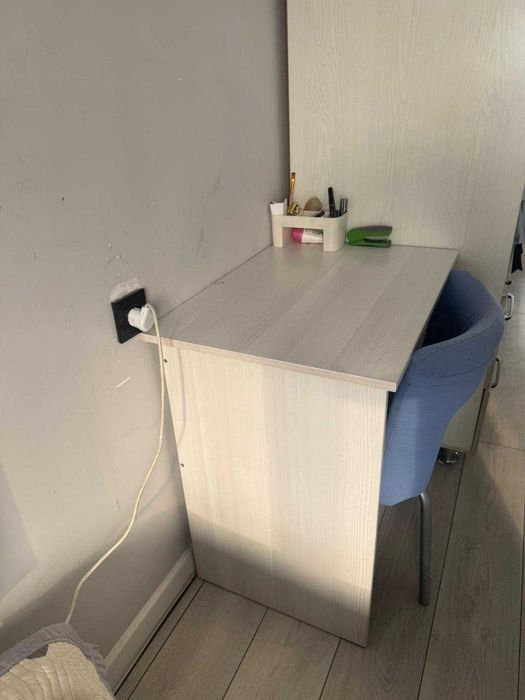 продам столы, стулья  в хорошем состоянии