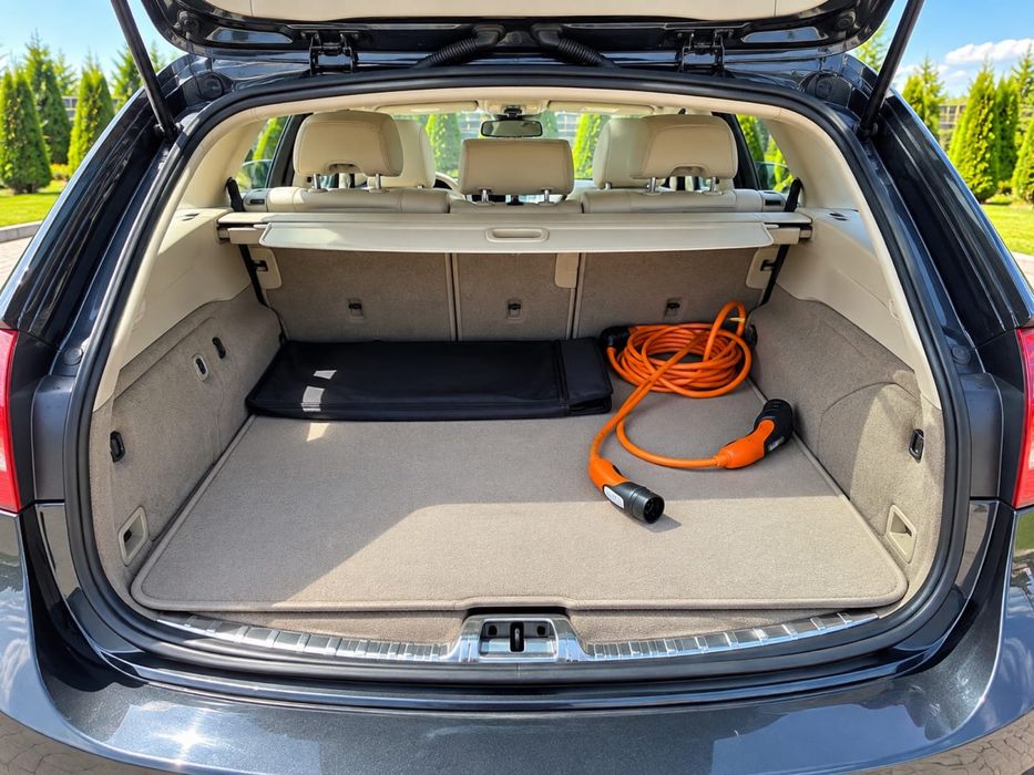 Volvo D60 Hybrid 285CP