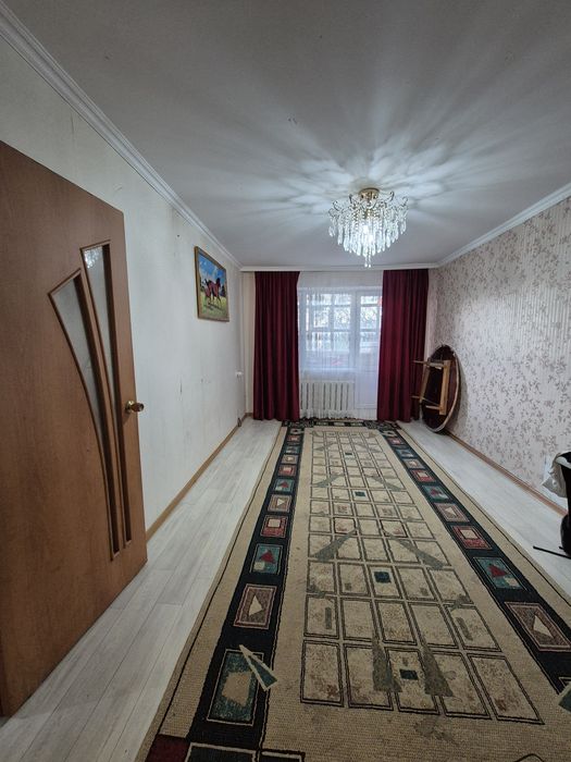 Екі бөлмелі үи сатылады