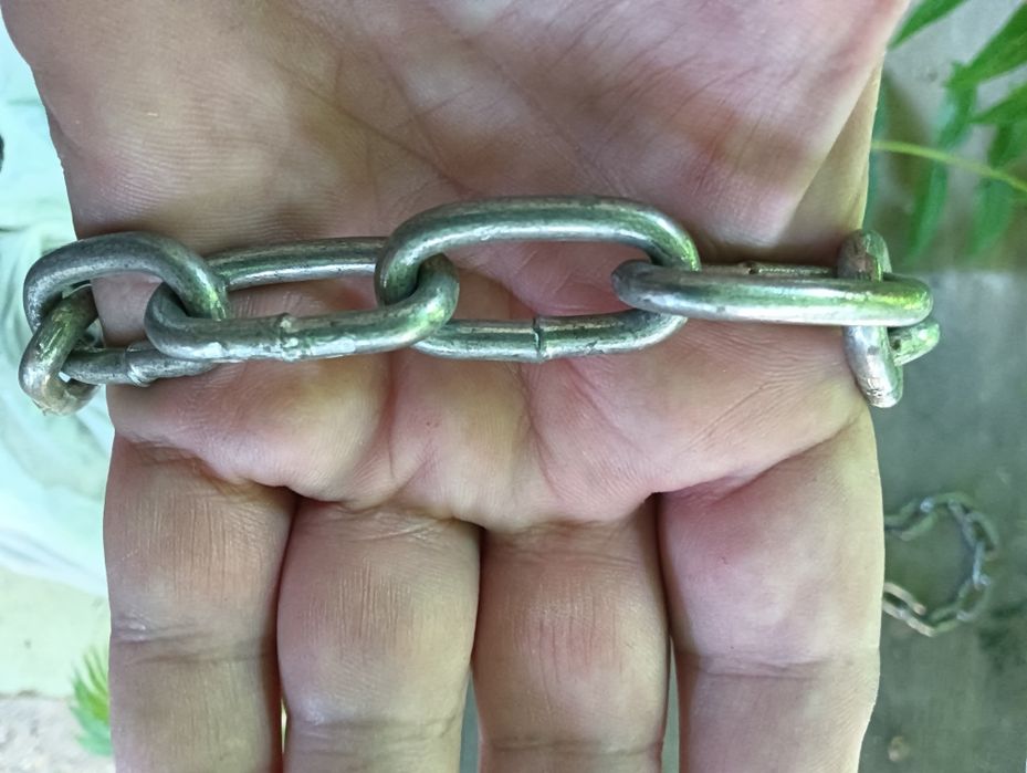 Продаётся цепь для собаки 1м,1500т