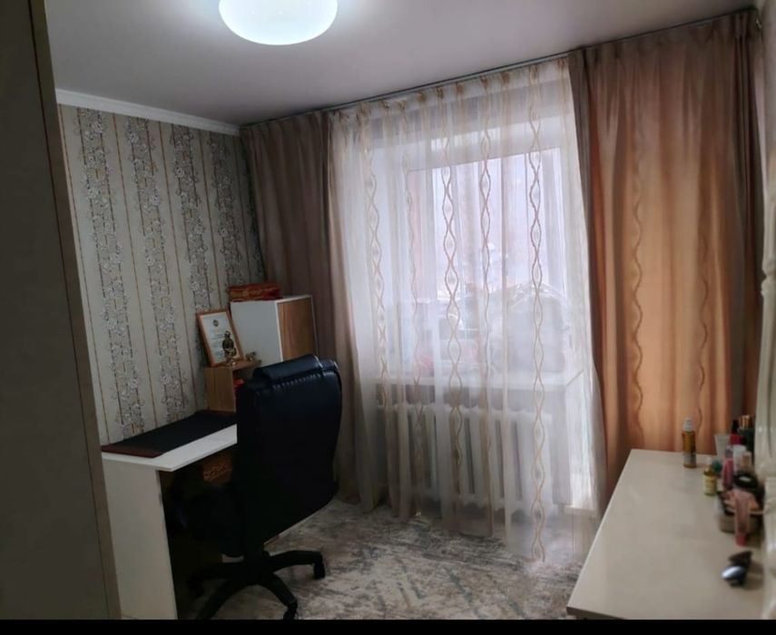 Продам квартиру район Бензостроя.