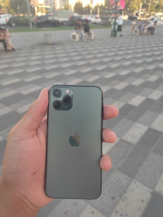 Iphone 11 pro 64 100 yomks Ekran almashgan fes trton ishlaydi