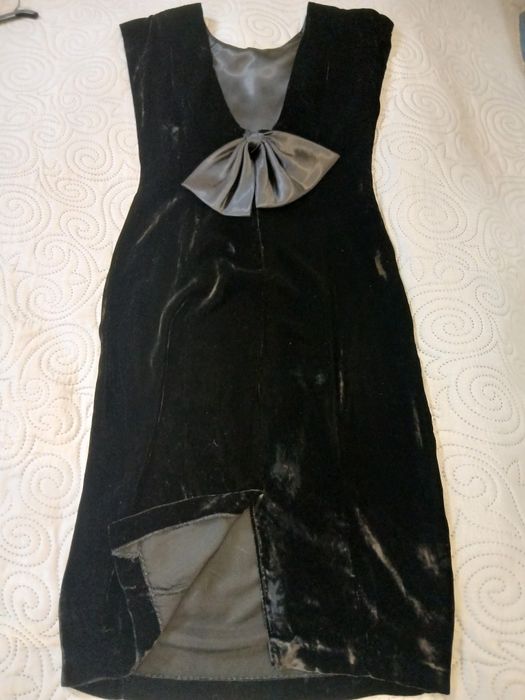 Vand rochie din catifea de matase