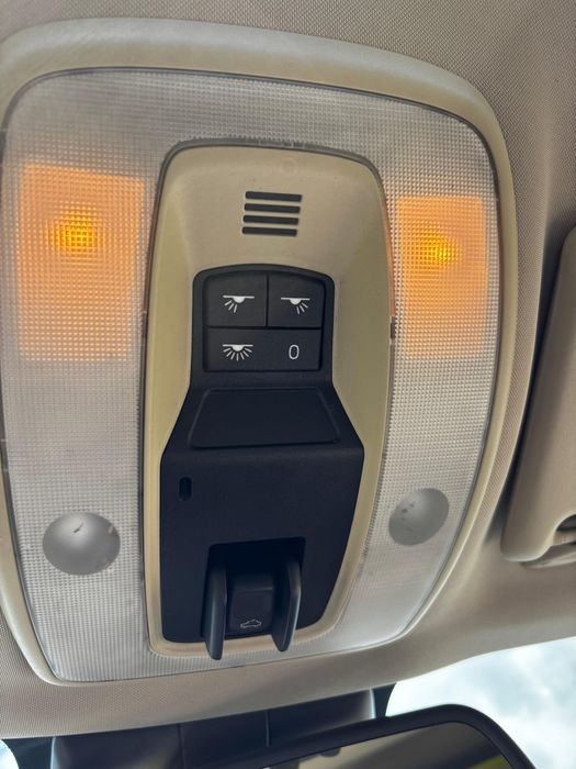 Vand volvo xc60 urgent accept orice test
