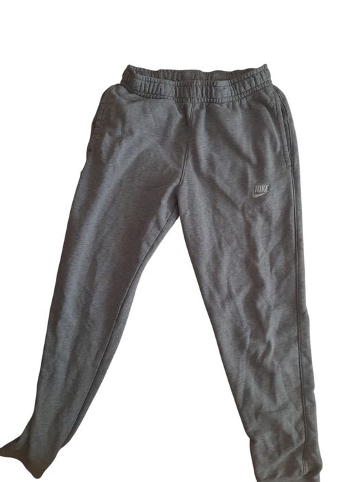 Pantaloni nike lungi gri