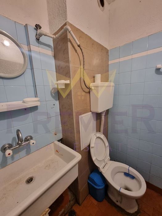 Дава се под наем Двустаен апартамент в Варна, Левски - 40 кв.м за 255 € - Снимка #5