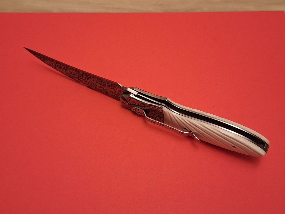 Сгъваем джобен нож