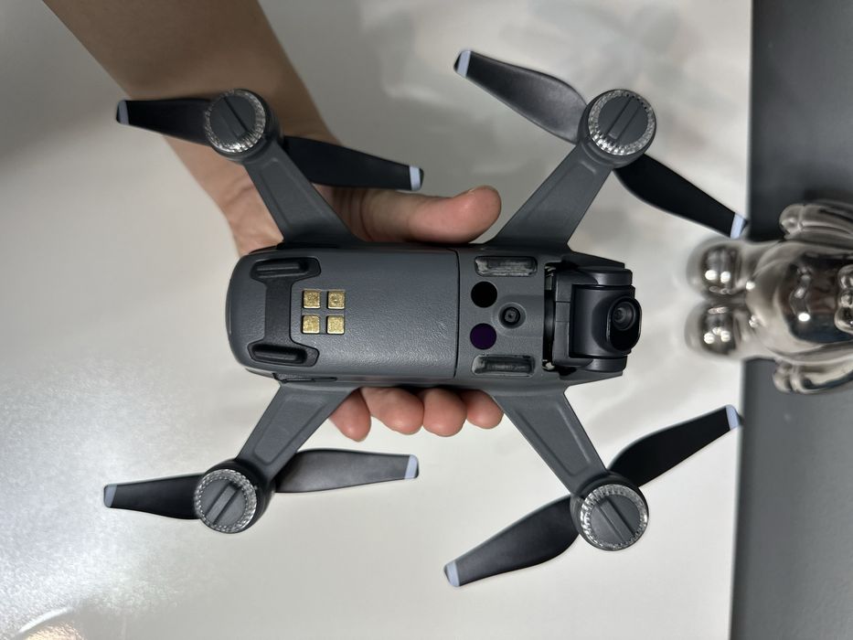 Дрон (Квадрокоптер) DJI Spark