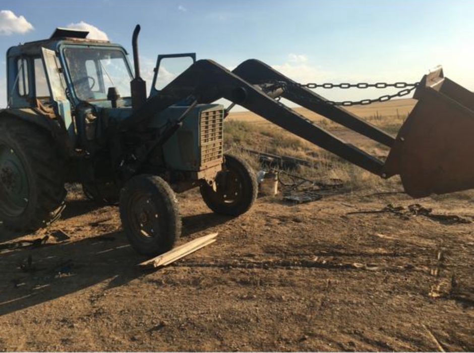 трактор МТЗ-80 с куном