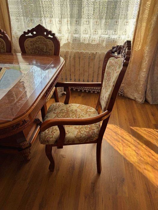 Стулья обеденные 16 штук