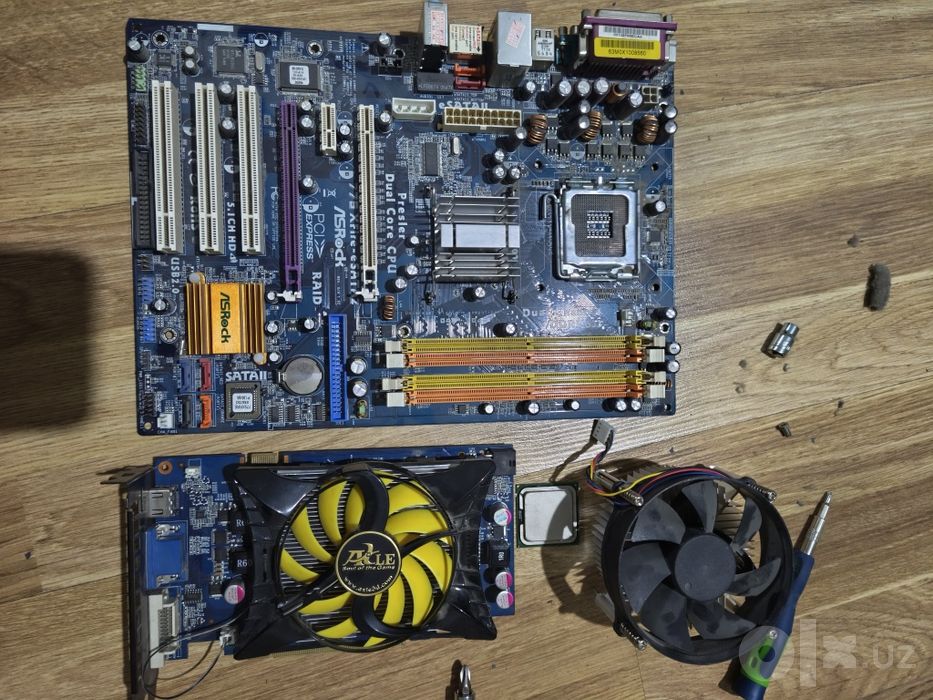 1) материнская плата ASRock 775 XFire-eSATA2
2) NVIDIA GeForce 9600GT